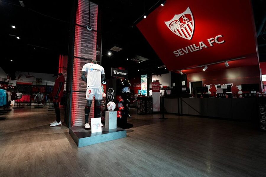 Sevilla: Ramón Sánchez Pizjuán Stadium Entry Ticket - Price and value: is $16 a good deal for this stadium visit?