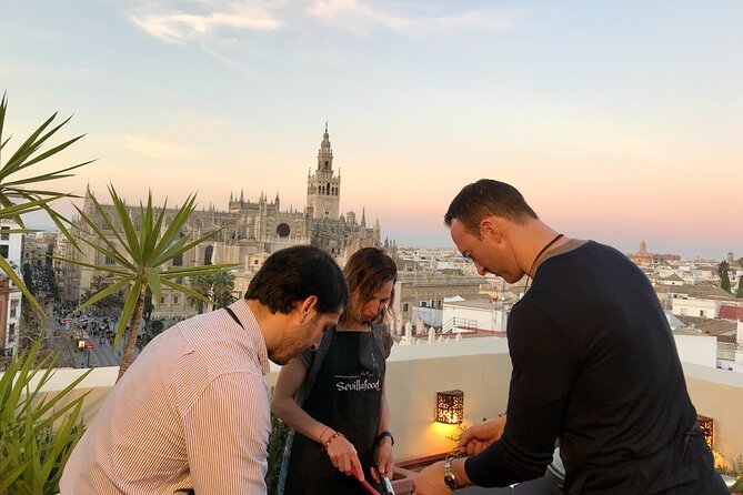 Sevilla: Rooftop Paella Cooking Class & 30-minute expert Q&A - Sangria and Appetizers: The Easy Social Part of the Class