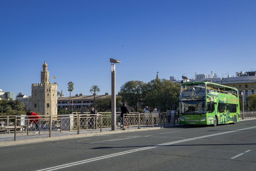 Seville: 2-Day Hop-on Hop-off Bus Ticket - How the Route Works: 14 Stops, 1 Hour 15 Minutes, Unlimited Hops