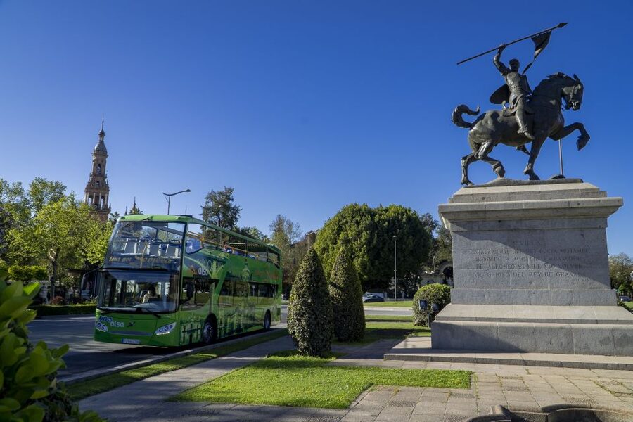 Seville: 2-Day Hop-on Hop-off Bus Ticket - Onboard Comfort: Heated Double-Deckers, Headphones, and Audio That Helps