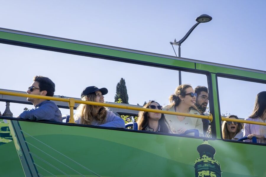 Seville: 2-Day Hop-on Hop-off Bus Ticket - Stop-by-Stop: Torre del Oro to Plaza de España (and the City Core)