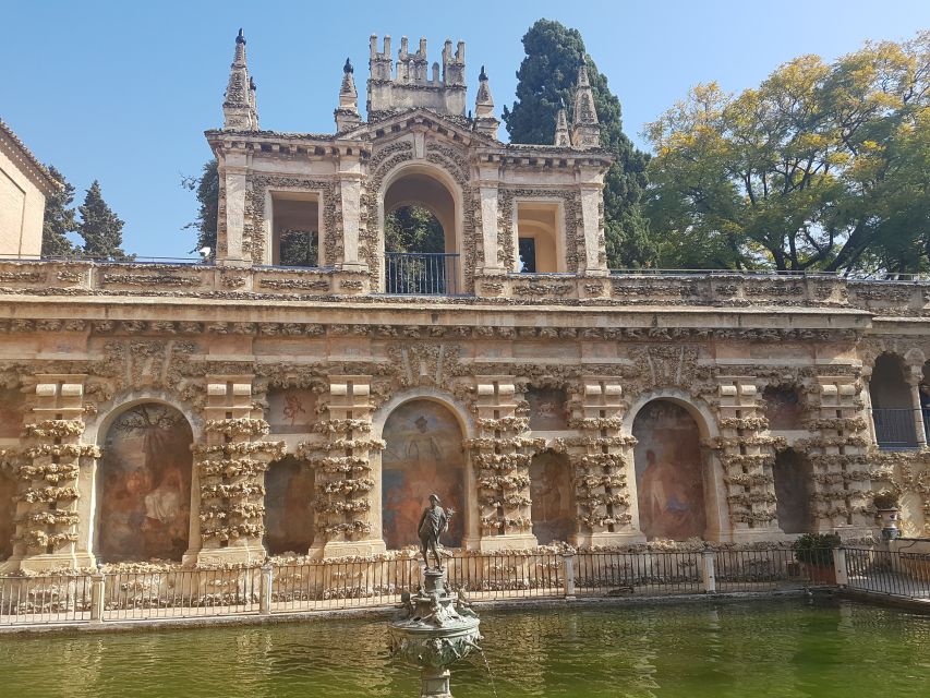 Seville: Alcázar Tour with Tickets Included - Key points before you go