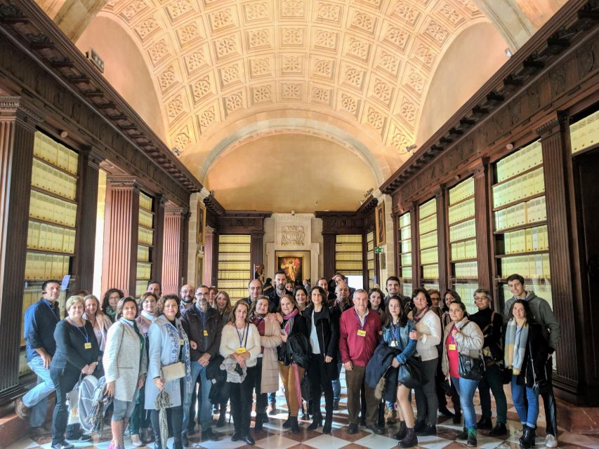 Seville: Archive of the Indies Guided Tour - Guide quality and language: how to avoid a frustrating start