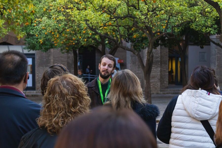 Seville: Cathedral, Giralda & Alcázar Guided Tour - Quick hits