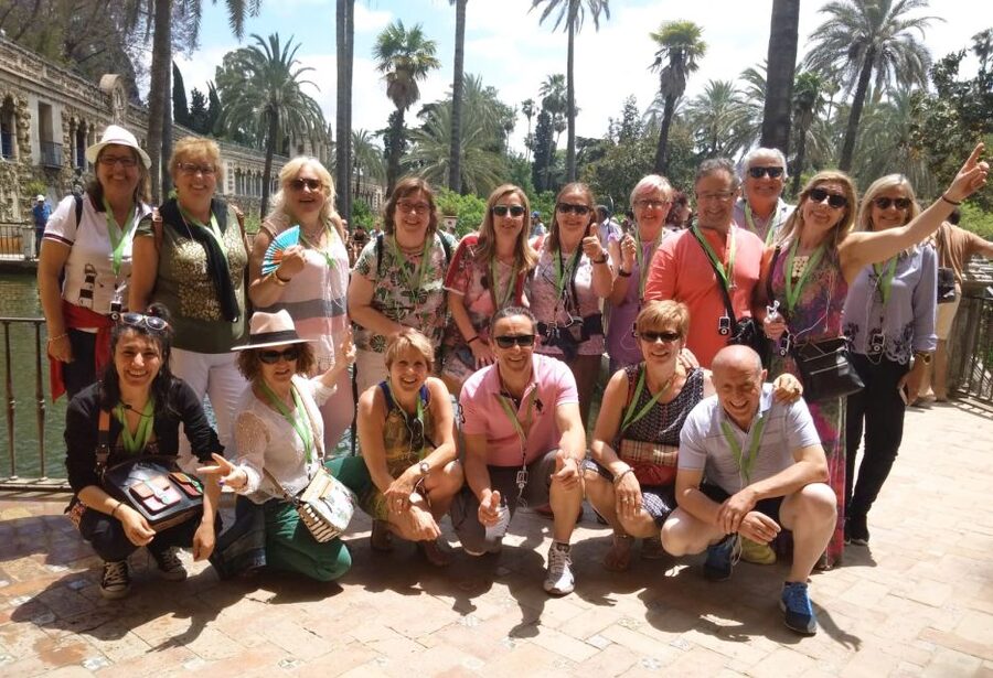 Seville: Cathedral, Giralda & Alcázar Guided Tour - Getting the most from Seville in 3.5 hours
