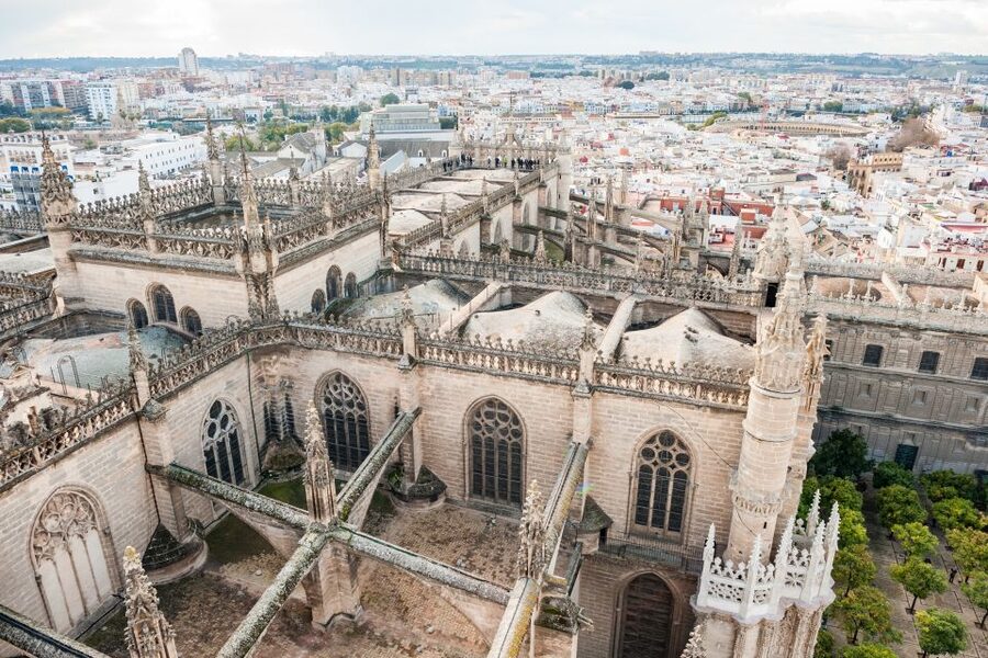 Seville: Cathedral Guided Tour with Priority Access - Practical Tips You’ll Thank Yourself For