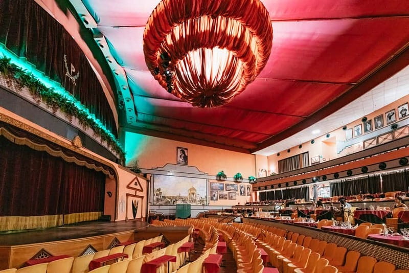 Seville: Flamenco at El Palacio Andaluz with Optional Dinner - The Performance: Dancers, Guitar, Singing, and the Pace