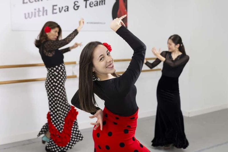 Seville: Flamenco Dance Class with Optional Costume - Pair It With a Flamenco Show the Same Day