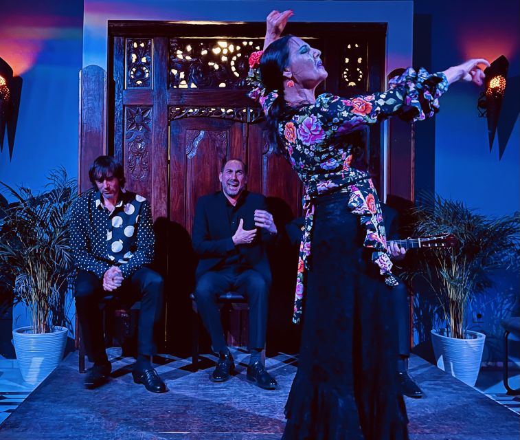 Seville: Flamenco Show at Tablao Almoraima in Triana - The Included Drink, and Why It Changes the Feeling