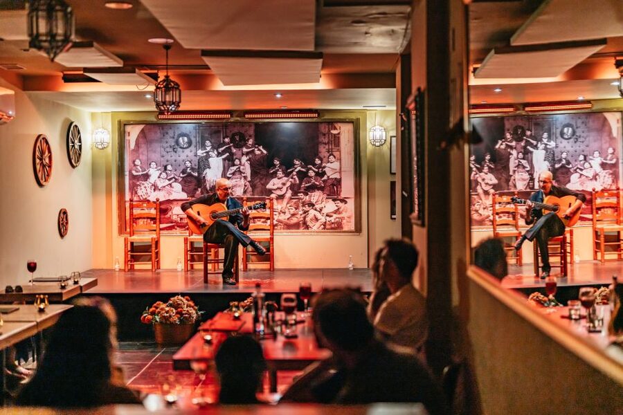 Seville: Flamenco Show with Andalusian Dinner at La Cantaora - The service tone: warm hosts and a well-managed small room