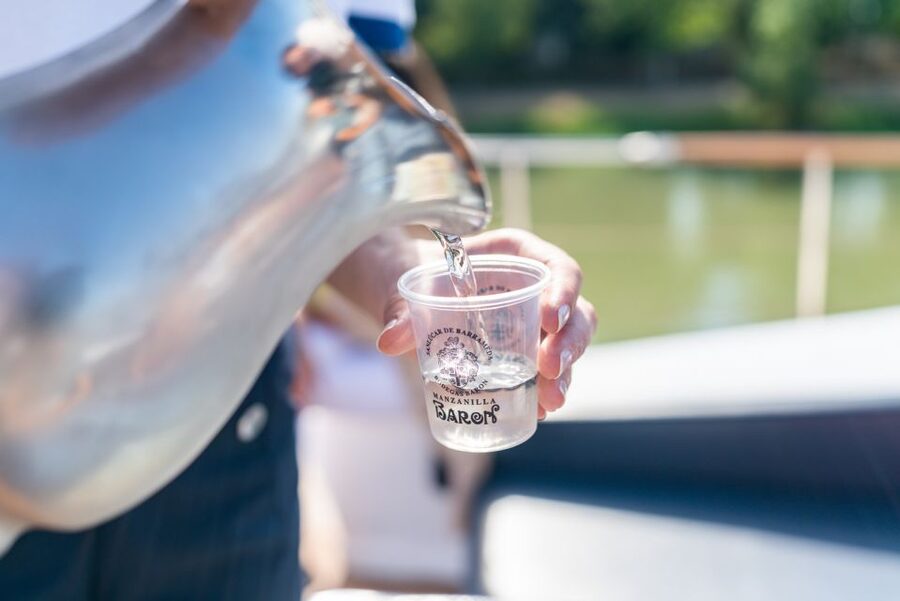 Seville: Guadalquivir Boat Tour with Optional Lunch/Dinner - 2.5-hour lunch or dinner: 5 courses, cava, and unlimited drinks