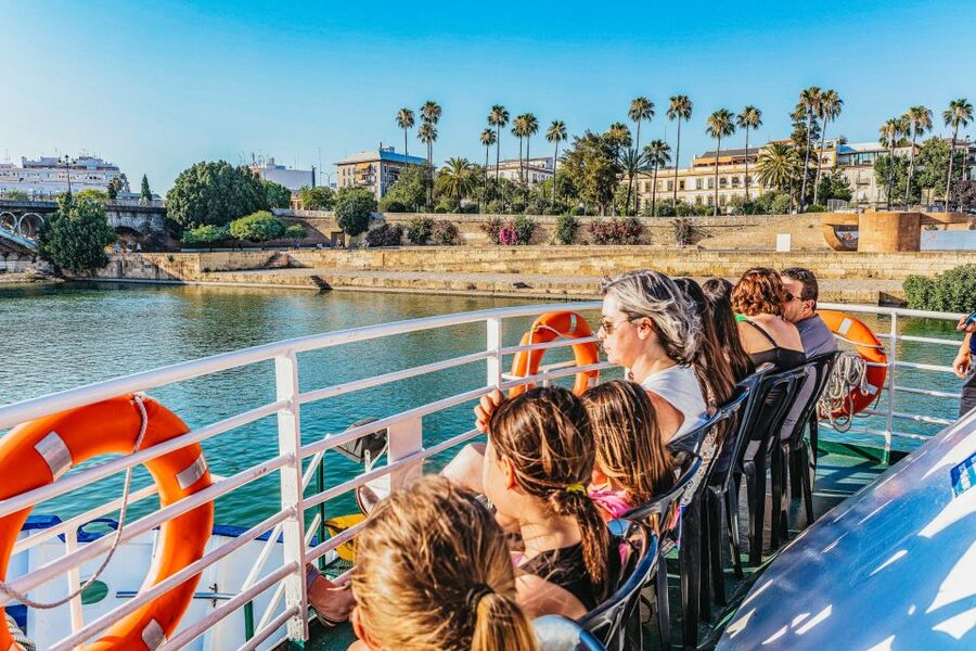 Seville: Guadalquivir River Cruise - On board comfort: seats, shade, toilets, and the bar