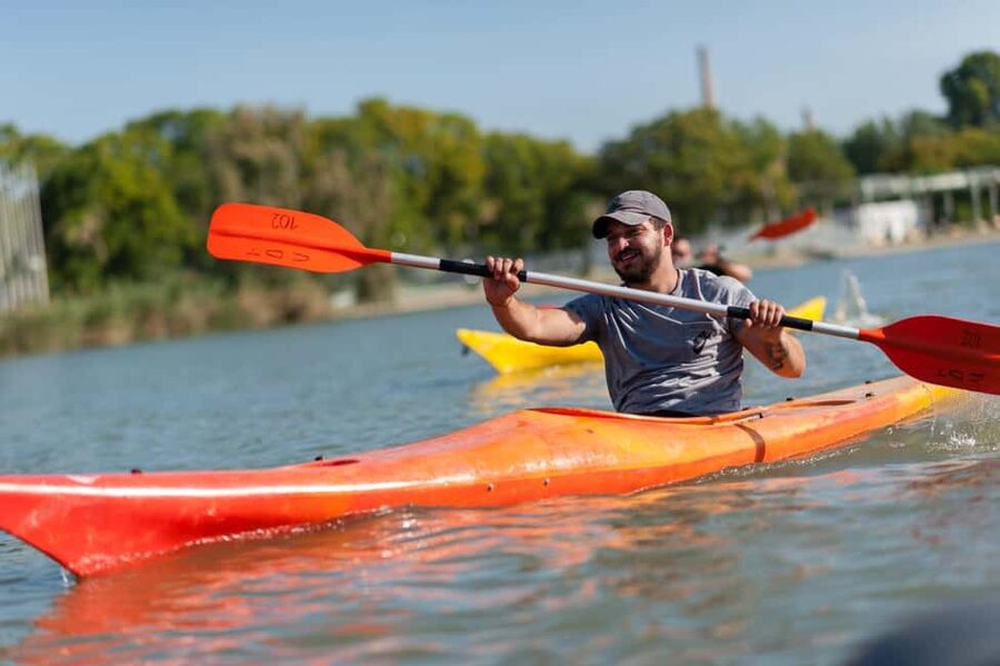 Seville: Guadalquivir River Kayaking Trip - Who this kayaking session is best for, and who should skip it