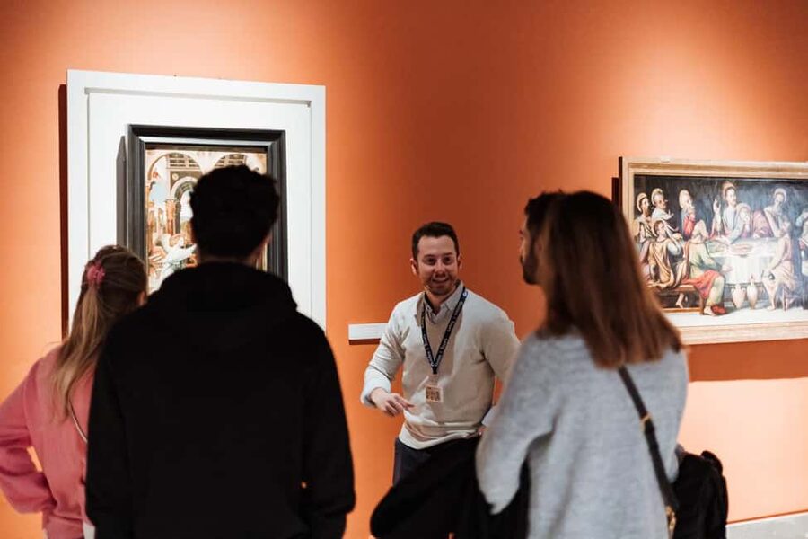 Seville: Museum of Fine Arts Guided Tour - Murillo’s room: why that focus time matters