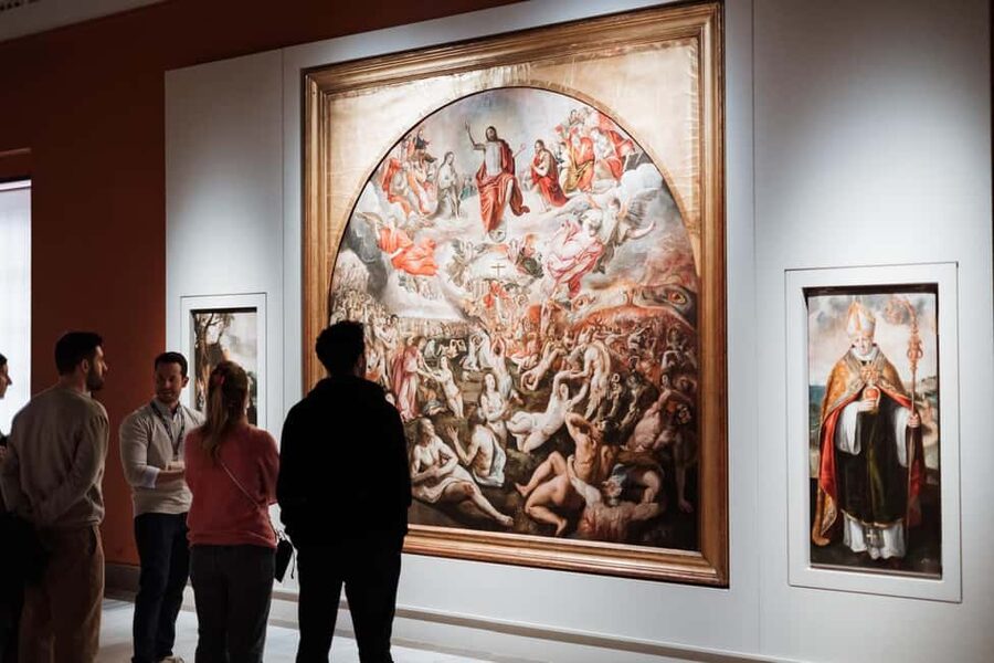 Seville: Museum of Fine Arts Guided Tour - The guide makes the difference: Julio, Lorraine, and the art-story method