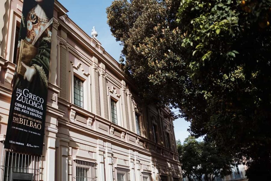 Seville: Museum of Fine Arts Guided Tour - Where you meet and how the first 10 minutes work
