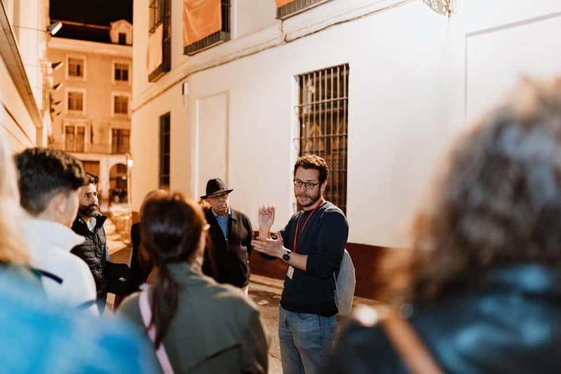 Seville: Paranormal and Legends Guided Walking Tour - The hop-on hop-off pacing: built-in breaks for listening