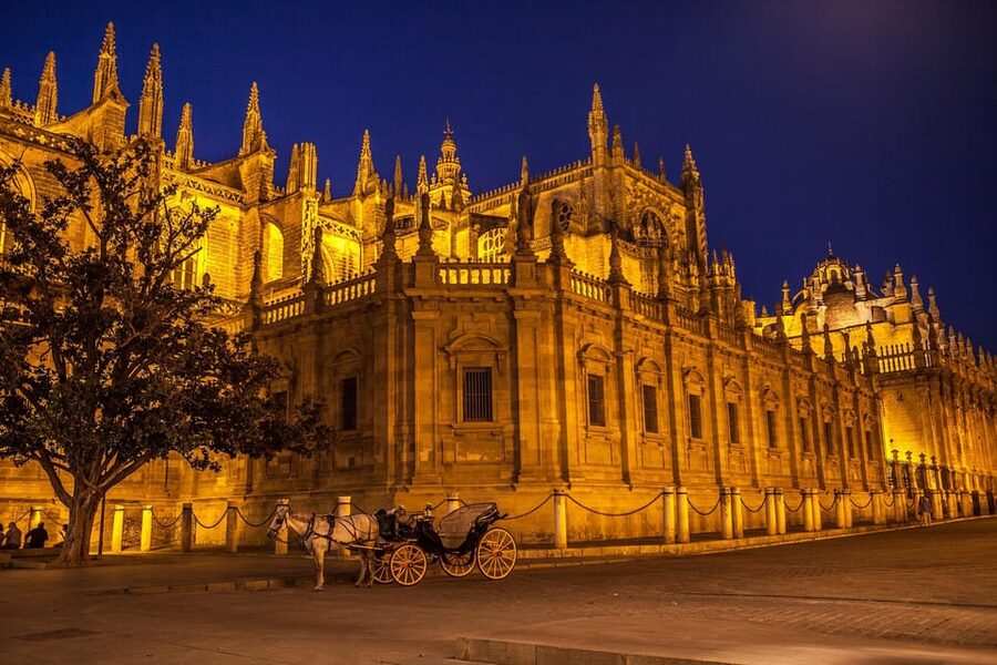 Seville: Priority Access Cathedral & Giralda Tour - Where to Meet and How Long You Really Have