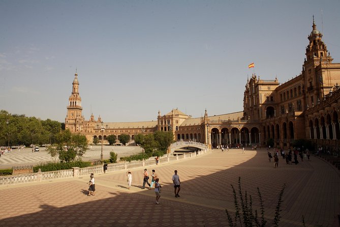 Seville Private Walking Tour with Alcazar & Cathedral Tickets - Plaza de España upgrade: Expo 1929 tiles and why timing matters