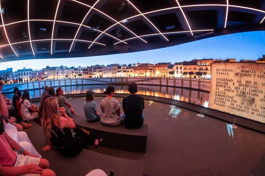 Seville: Setas de Sevilla Entry Ticket - Aurora at sunset: the AI-driven LED light and sound show