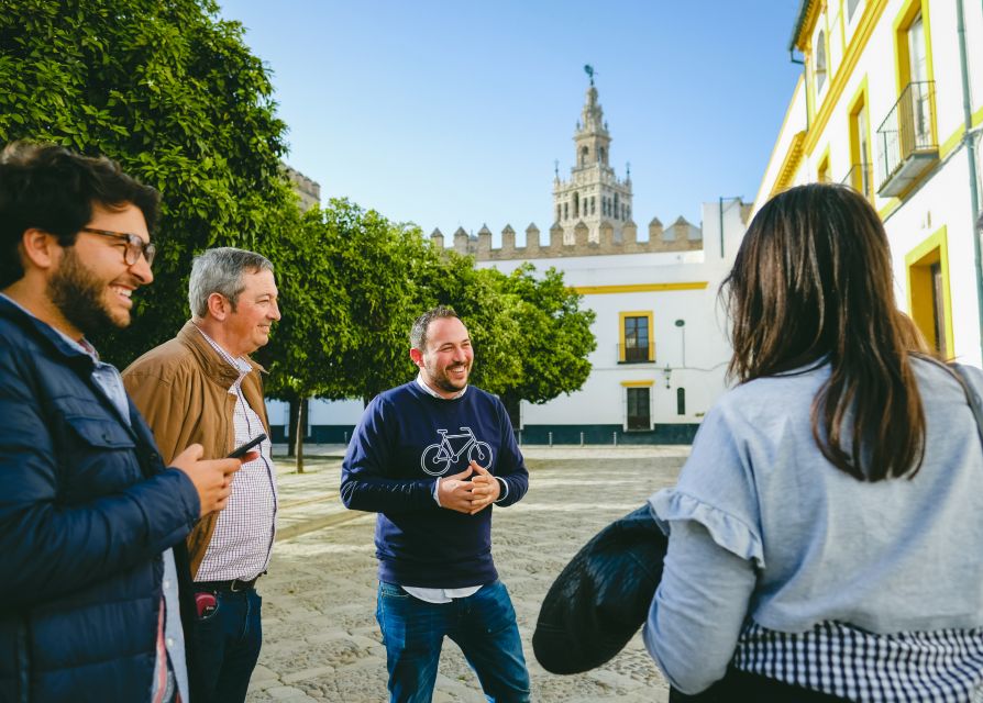 Seville: Small-Group Jewish Quarter Discovery Walking Tour - Getting Your Bearings in the Former Jewish Quarter (Plaza del Triunfo)