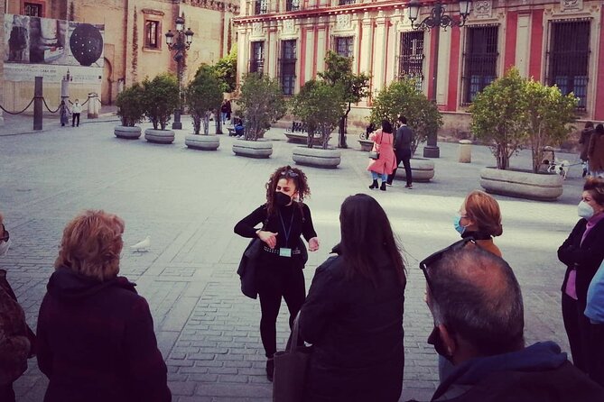 Seville Small-Group Monumental Highlights Walking Tour - Outdoor context at the Giralda and the old mosque site