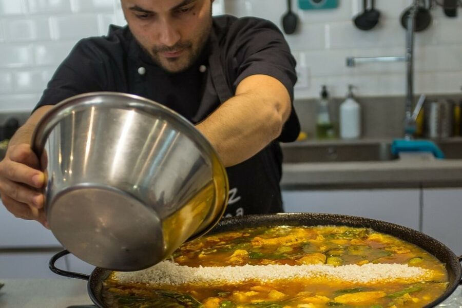 Seville: Spanish Cooking Class with Dinner - Key highlights before you go