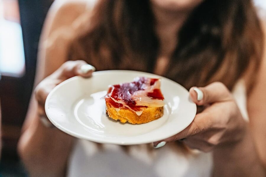 Seville: Tapas, Taverns and History Guided Walking Tour - Las Teresas: Oldest-Bar Classics With Ham, Potato, and Vermouth