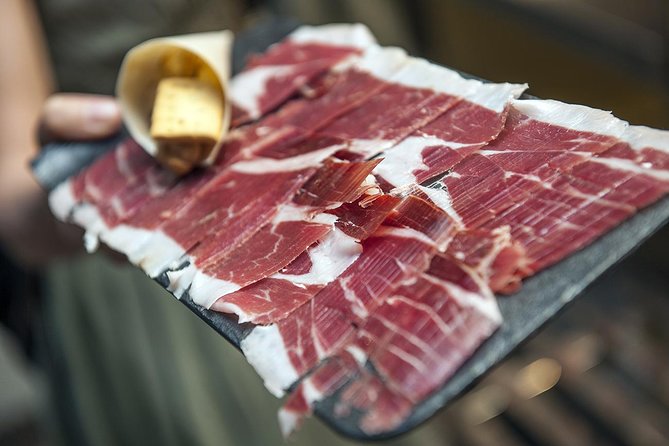 Seville Ultimate Food Tour - Freiduría La Isla: fried fish, adobo marinade, and dry white wine