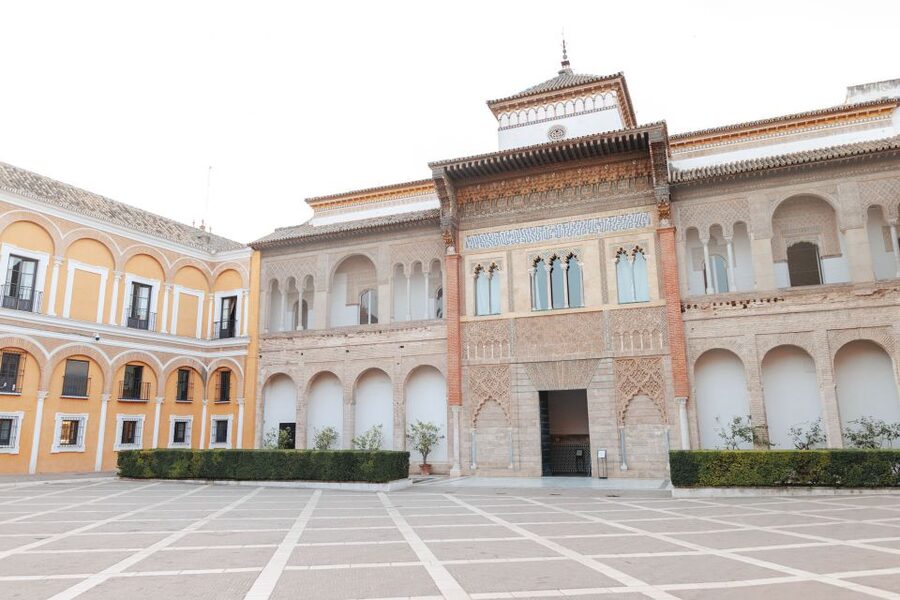 Seville: VIP Exclusive Early Access Tour of The Alcazar - The practical checklist before you go