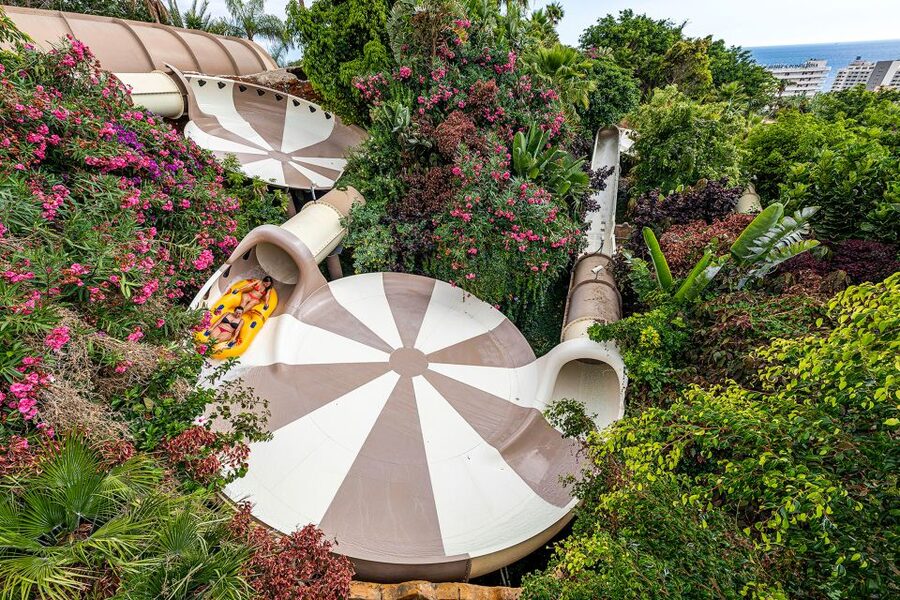 Siam Park Entry Tickets - Floating Market Thai Village: Souvenirs, Snacks, and Thai Massage