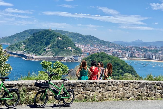 Small-Group Electric Bike Tour in San Sebastián - Ibaeta, UPV/EHU, and the Amara tunnel ride: the city you do not see by accident