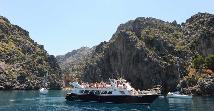 Sóller: Boat Trip to Sa Calobra and Torrent de Pareis - The Big Idea: Boat Views Plus Real Time on the Ground