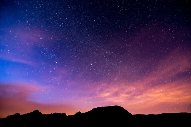 Sunset & Stargazing Experience From Teide - Stargazing etiquette and packing list, because the sky is cold too