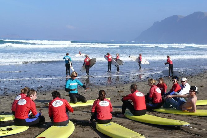 Surf class in Famara 9:15-12:00 or 11:45-14:30 (2h class) - Famara Surf Class in Real-Life Terms