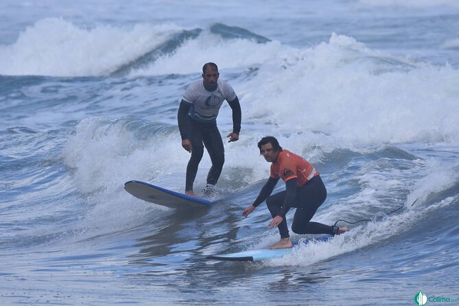Surf class in Famara 9:15-12:00 or 11:45-14:30 (2h class) - The Real Deal About Skill Level: Swim Required