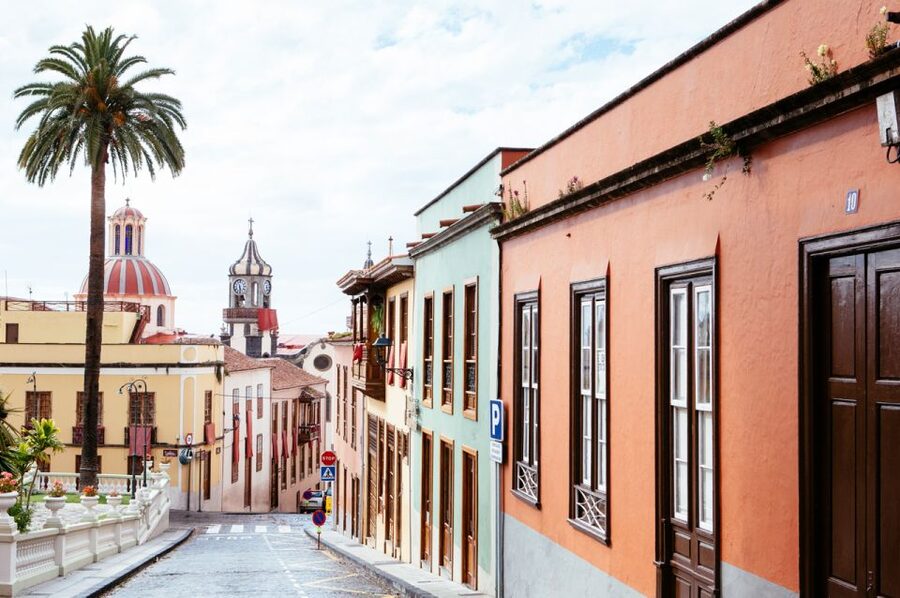 Tenerife: Full-Day Guided Island Tour - Weather, motion sickness, and what to bring