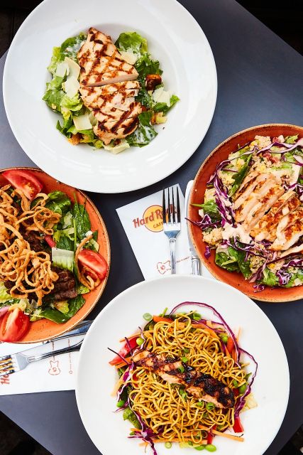Tenerife: Hard Rock Cafe Set Menu Lunch or Dinner & Drink - Drinks included: your one free sips option