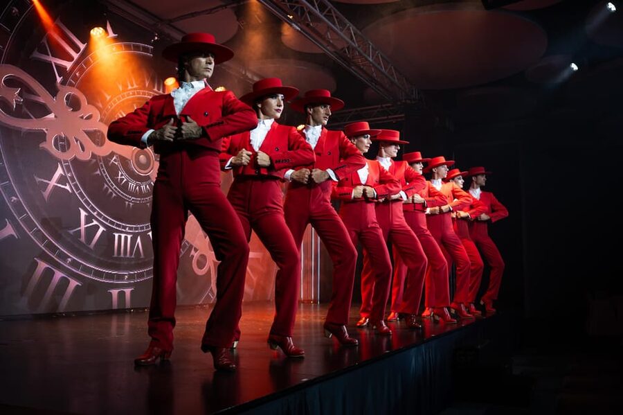 Tenerife : Olé Flamenco Show by Fran Chafino Ticket - The Olé Flamenco Show Experience in Tenerife, in Plain Terms