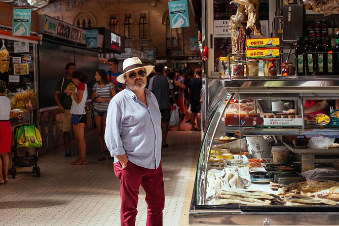 The 10 Tastings of Valencia With Locals: Private Food Walking Tour - La Lonja de la Seda: Eat the Classics, Then Look Up