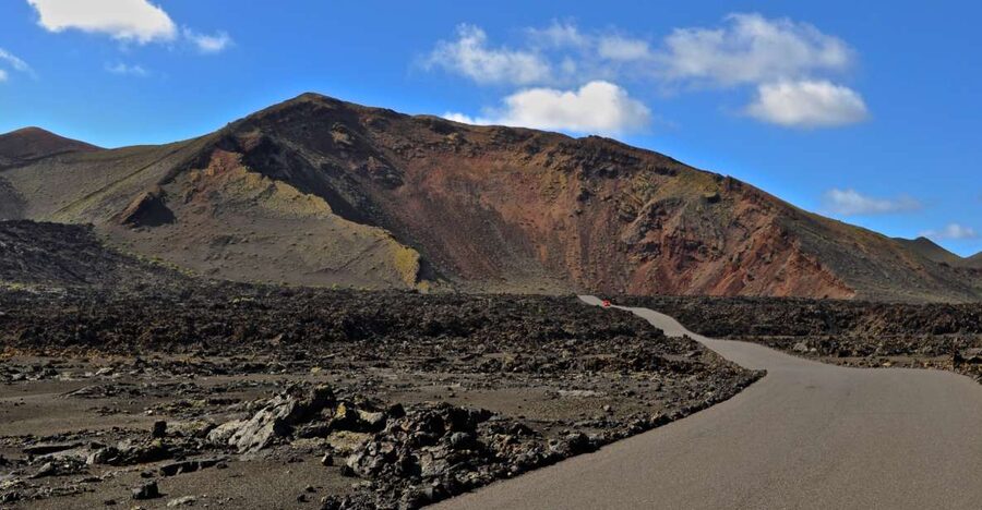 Timanfaya And El Golfo For Cruise Passengers (Mornings) - A 4.5-hour volcano circuit that works for cruise mornings