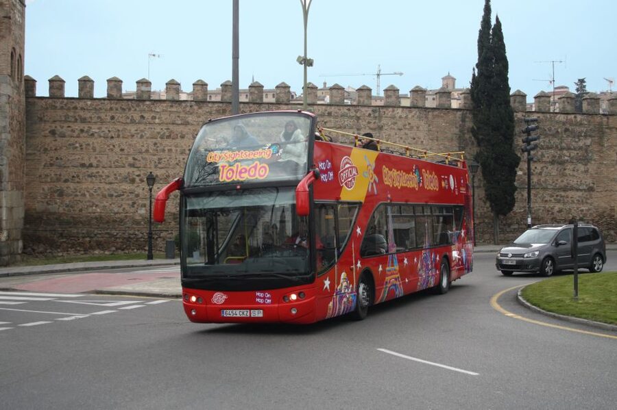 Toledo: City Sightseeing Hop-On Hop-Off Bus Tour & Extras - Bus Audio Headsets and Stop Timing: What to Watch During the Ride