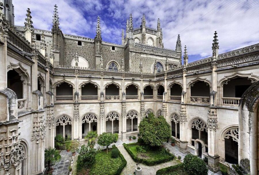 Toledo: Tourist Bracelet with Entry to 7 Attractions - Church of El Salvador: Christian Toledo and a Calm Interior