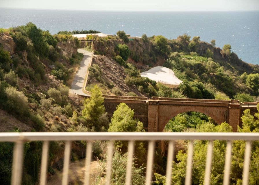 Torremolinos/Benalmadena: Nerja Caves Tour with Frigiliana - Should you book this tour?
