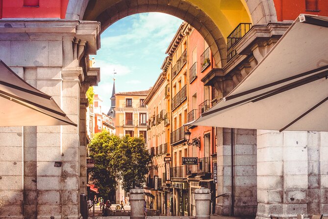 Tour "Madrid of the Austrias" | Old Town ❤️ - Entering Madrid of the Austrias: what this walk is really for