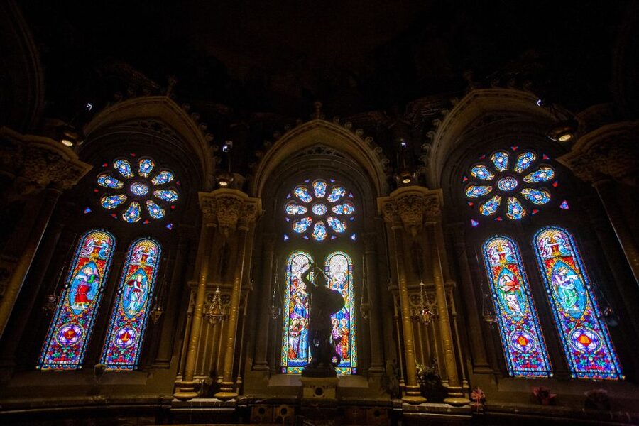 Trans Montserrat: Return Ticket and Audiovisual Exhibit - Timing Your Day: 6 Hours, Real Queues, and a Better Flow
