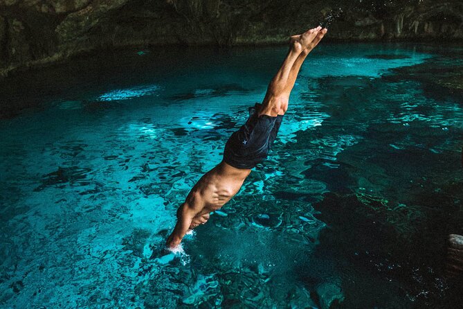 Uncharted Caves & Snorkelling Heaven: Cala Granadella Kayak Tour - Playa de la Granadella: launch point and first views