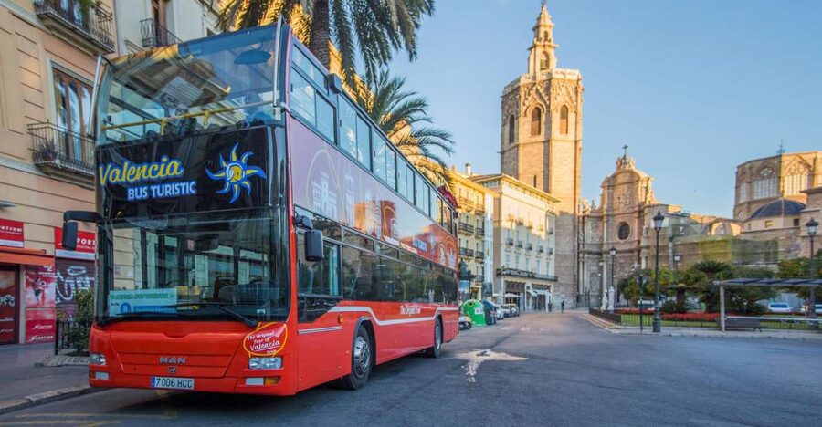 Valencia: 48 hour Hop-On-Hop-Off Bus Ticket and San Nicolás - How the 48-hour hop-on-hop-off bus works in Valencia