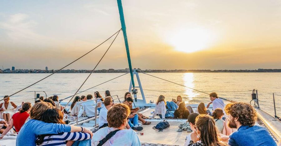 Valencia: Catamaran Cruise with Sunset Option - Getting on Board: What the Catamaran Experience Feels Like