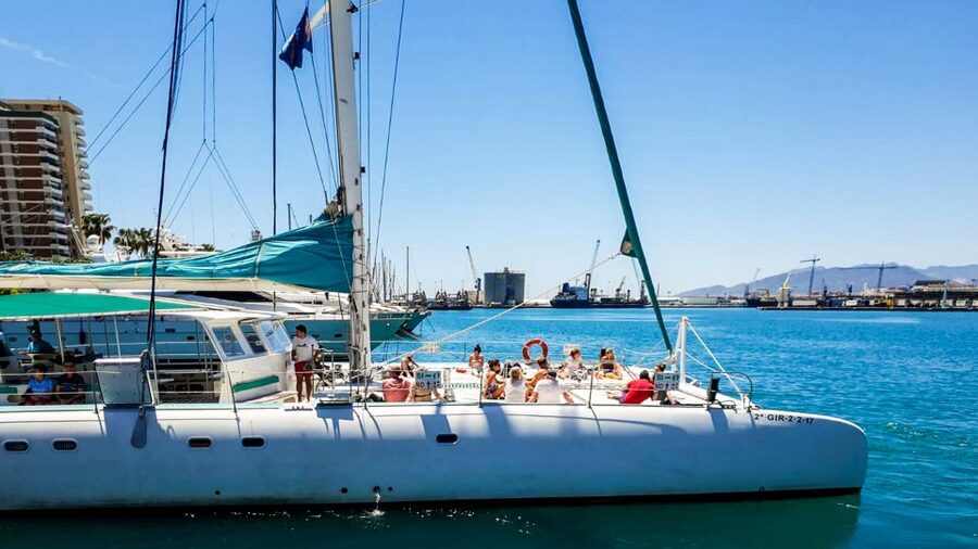 Valencia: Catamaran Cruise with Swimming & Optional DJ - Key Things I’d Focus On